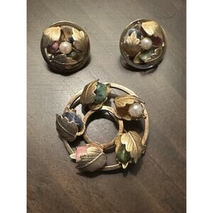 Vintage Lady Sarah Coventry Flower Circle 1967 Brooch Pendant & Earring Set